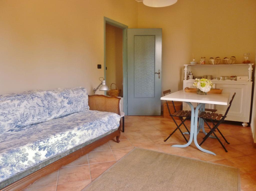 Tenuta Ajrale Vigone Zimmer foto